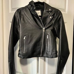 Abercrombie and Fitch leather jacket size small